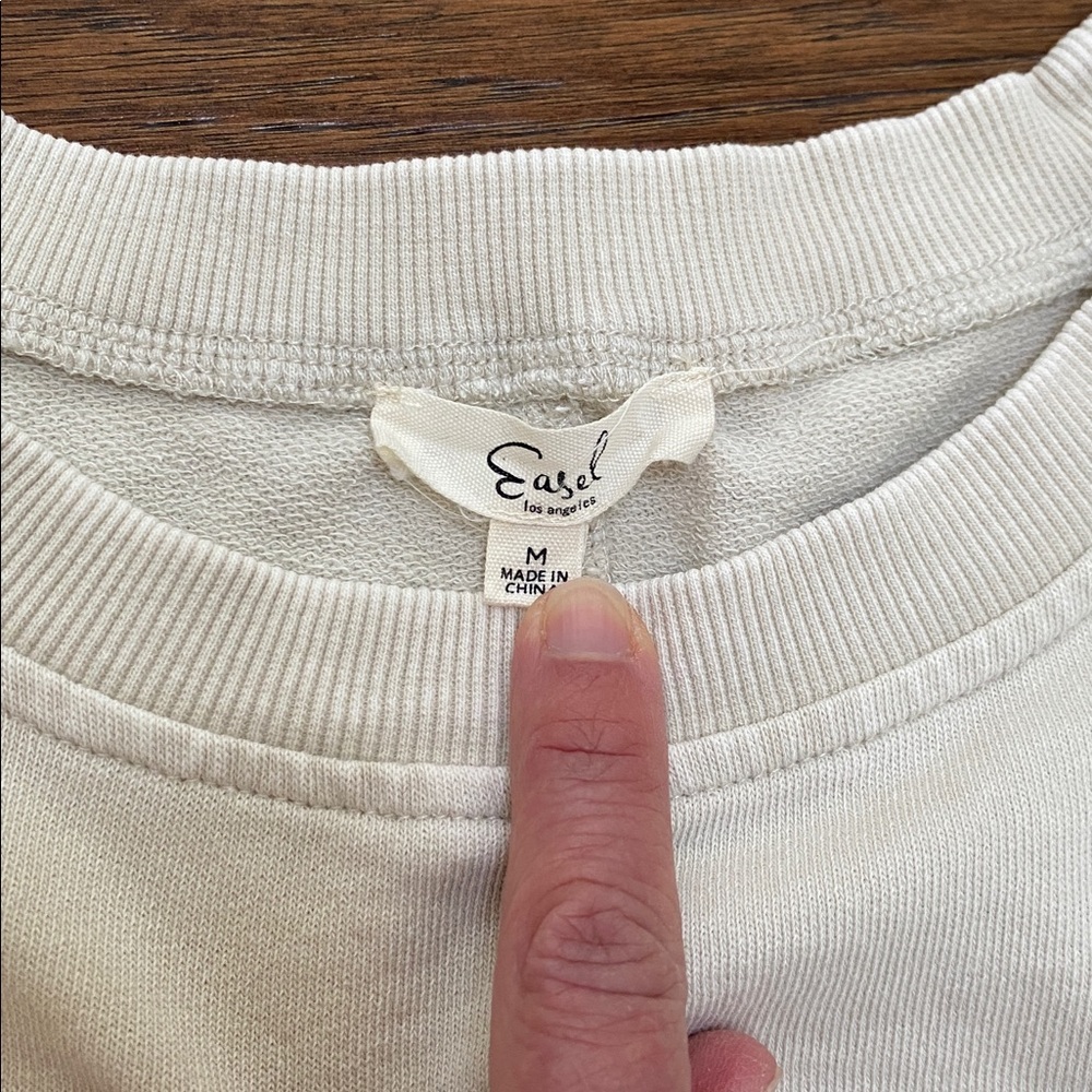 Easel Flower Patch Washed Terry Knit Pullover, ecru cream, size M - Picture 6 of 13